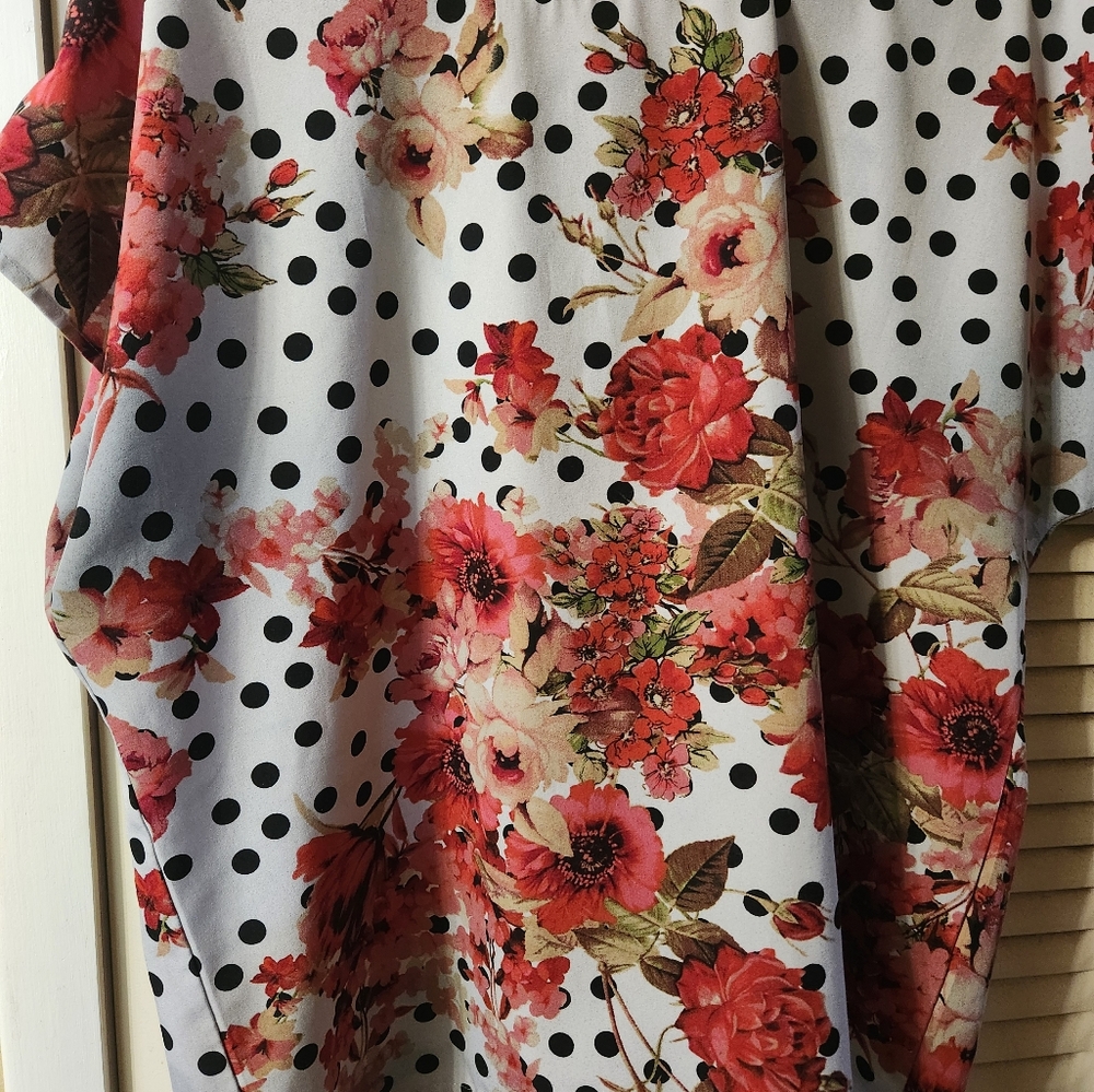 Women's shirt